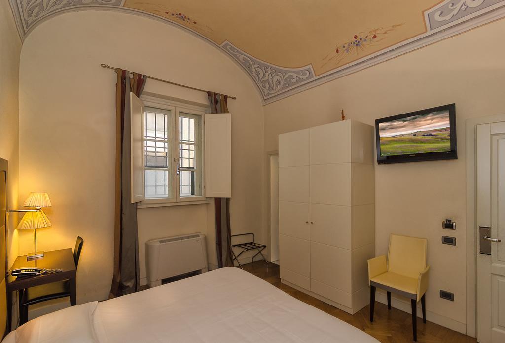 Hotel Novecento Pisa Exterior photo
