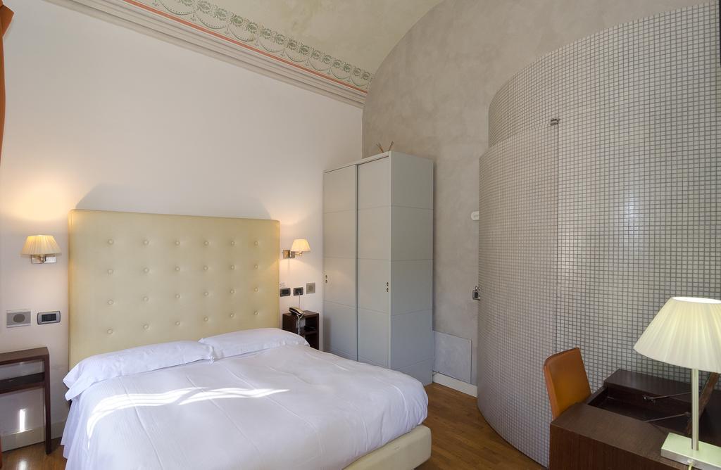 Hotel Novecento Pisa Exterior photo