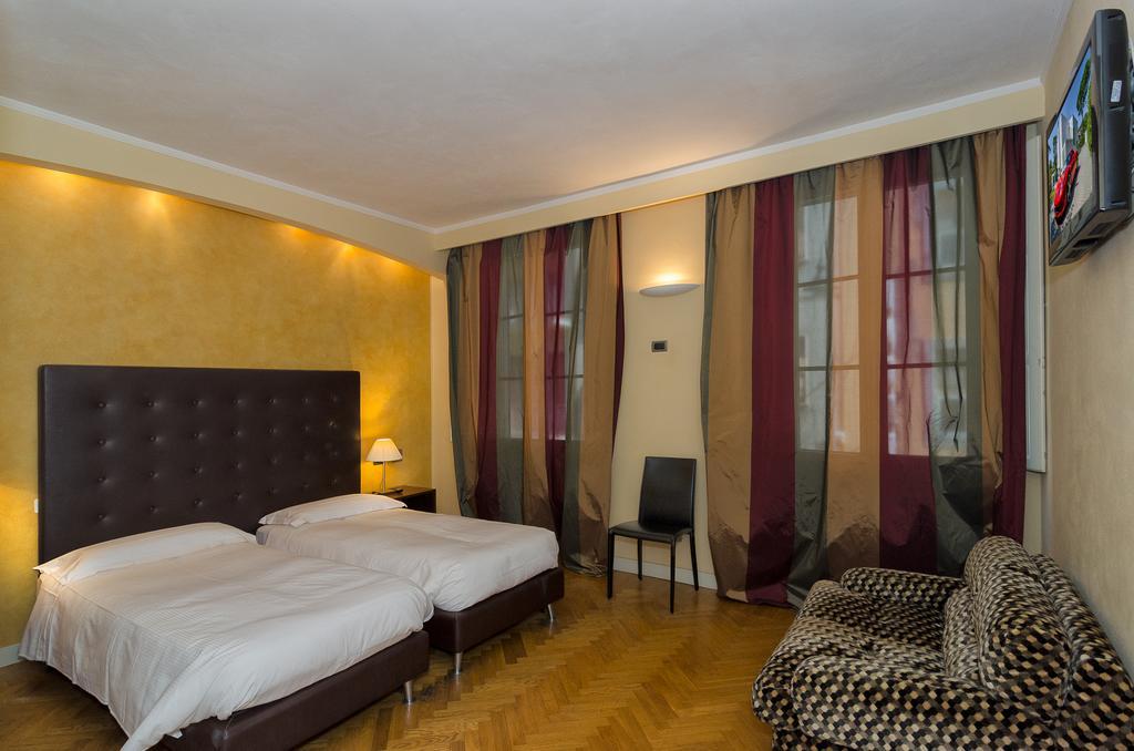 Hotel Novecento Pisa Exterior photo