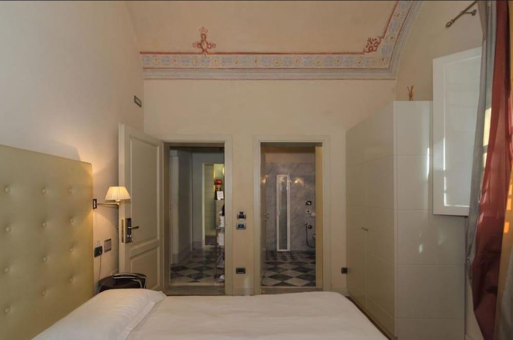 Hotel Novecento Pisa Exterior photo